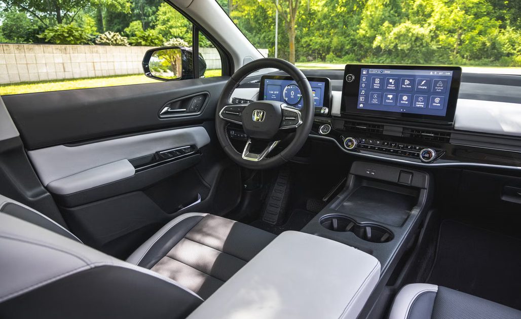 Honda Cuts $7500 from the Price of Its Electric Prologue SUV